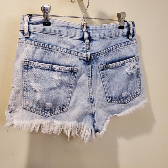 SWS Denim Co. High Rise Distressed short size 3 - Picture 7 of 13